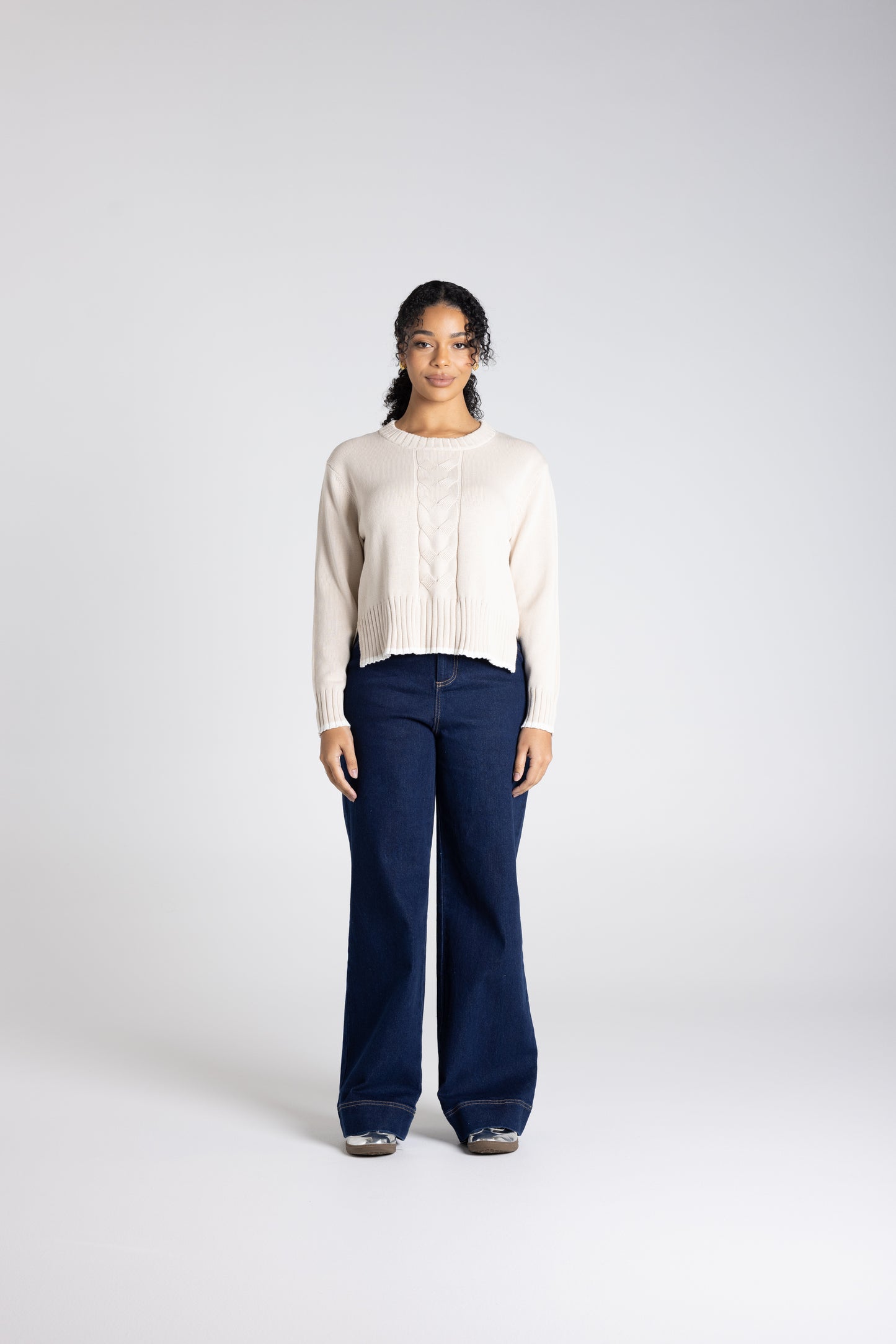 Two T's Cable Knit with Tipping - Oat/White