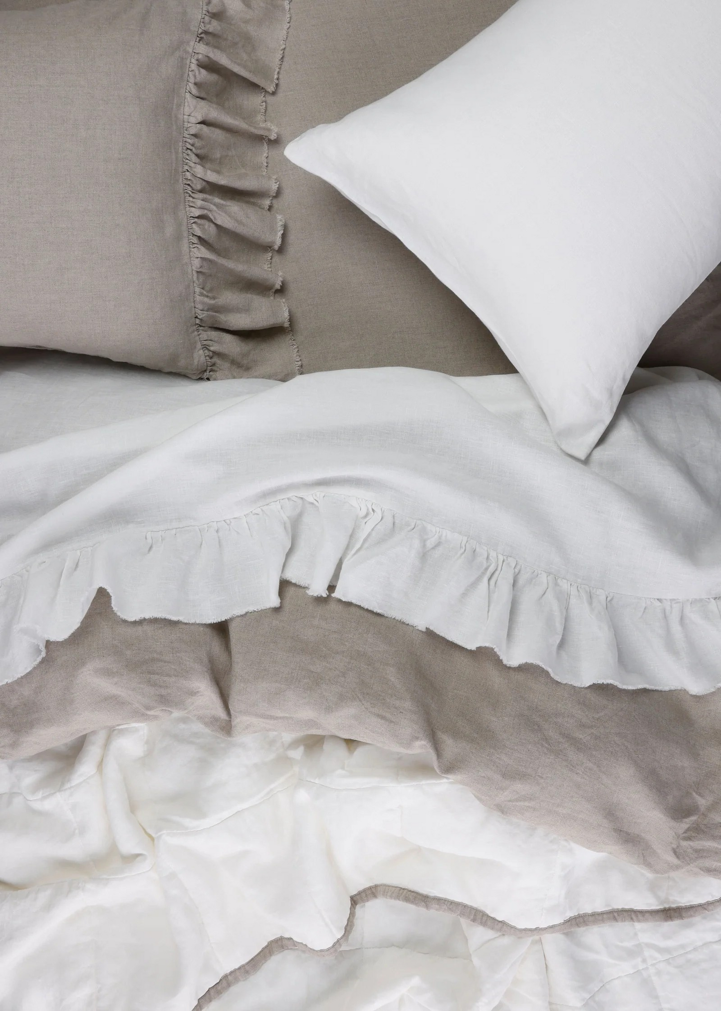 Society of Wanderers Ivory Quilt