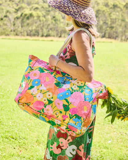 Kip and Co Follow the Sun Carry All Bag