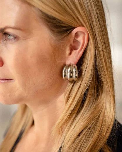 Thea Silver Ribbed Hoop Earrings