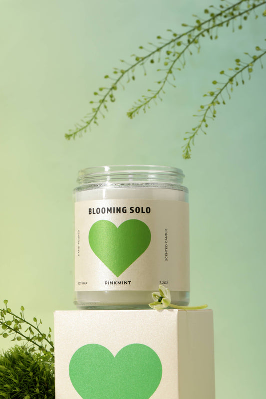 Blooming Solo Soy Candle