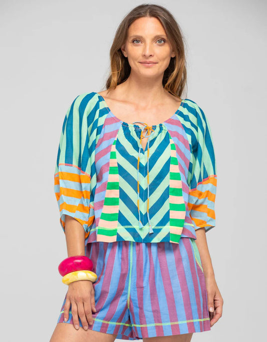 Boom Shankar Colada Short Capri Blue