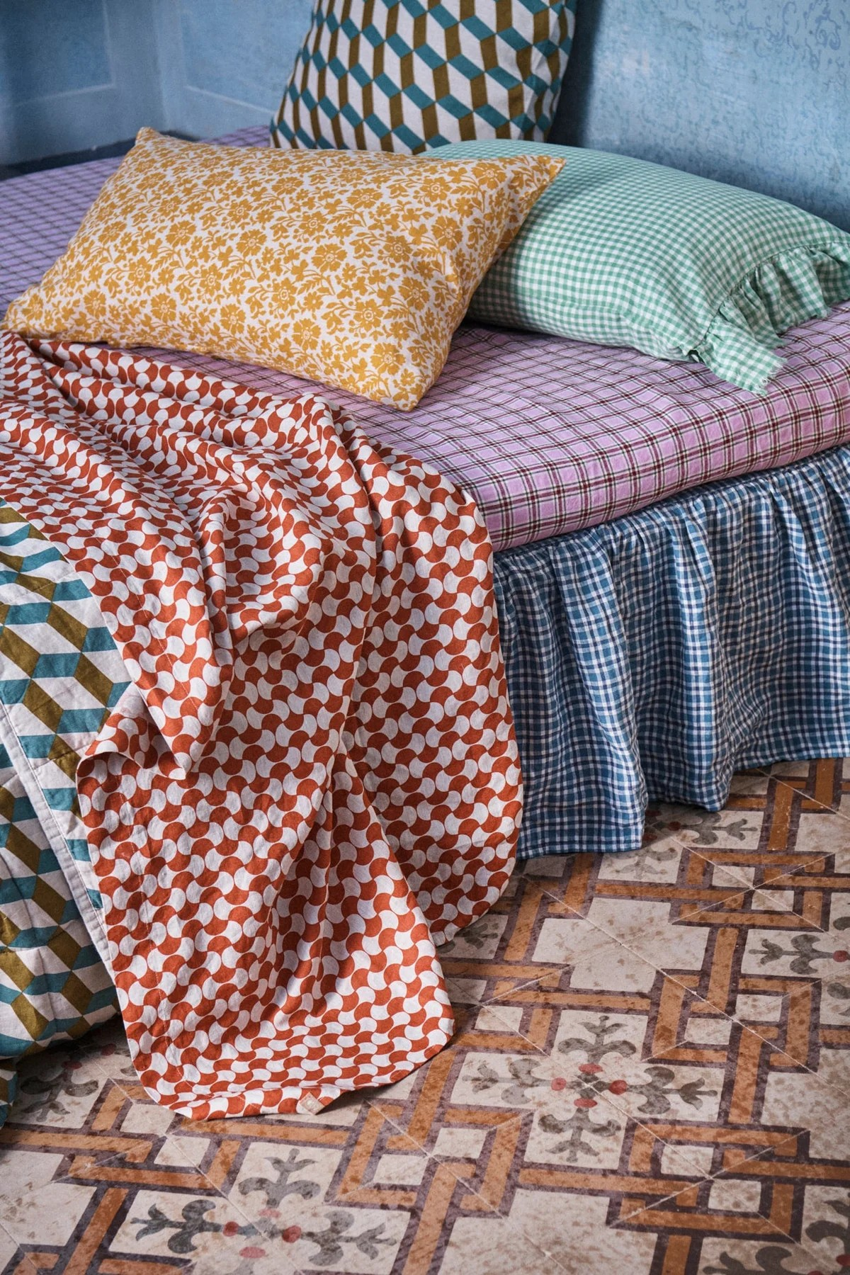 Society Of Wanderers Lucia Standard Pillowcase Set