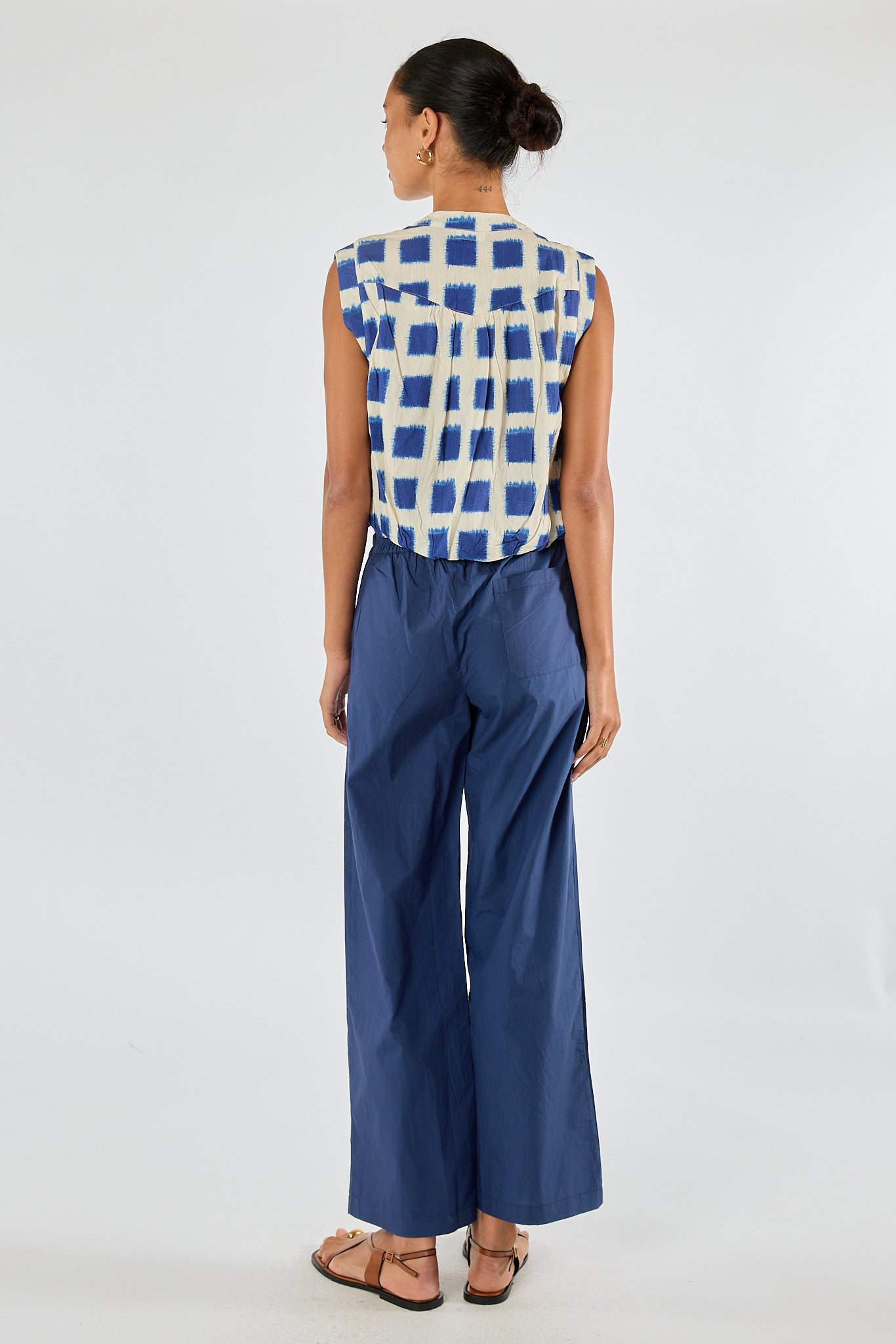 Itami Bloc Sleeveless Top Blue