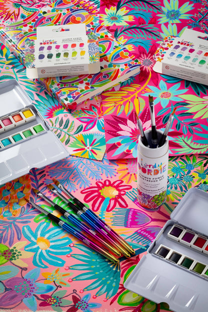 Lordy Dordie Flower Power Travel Paintbrush Set