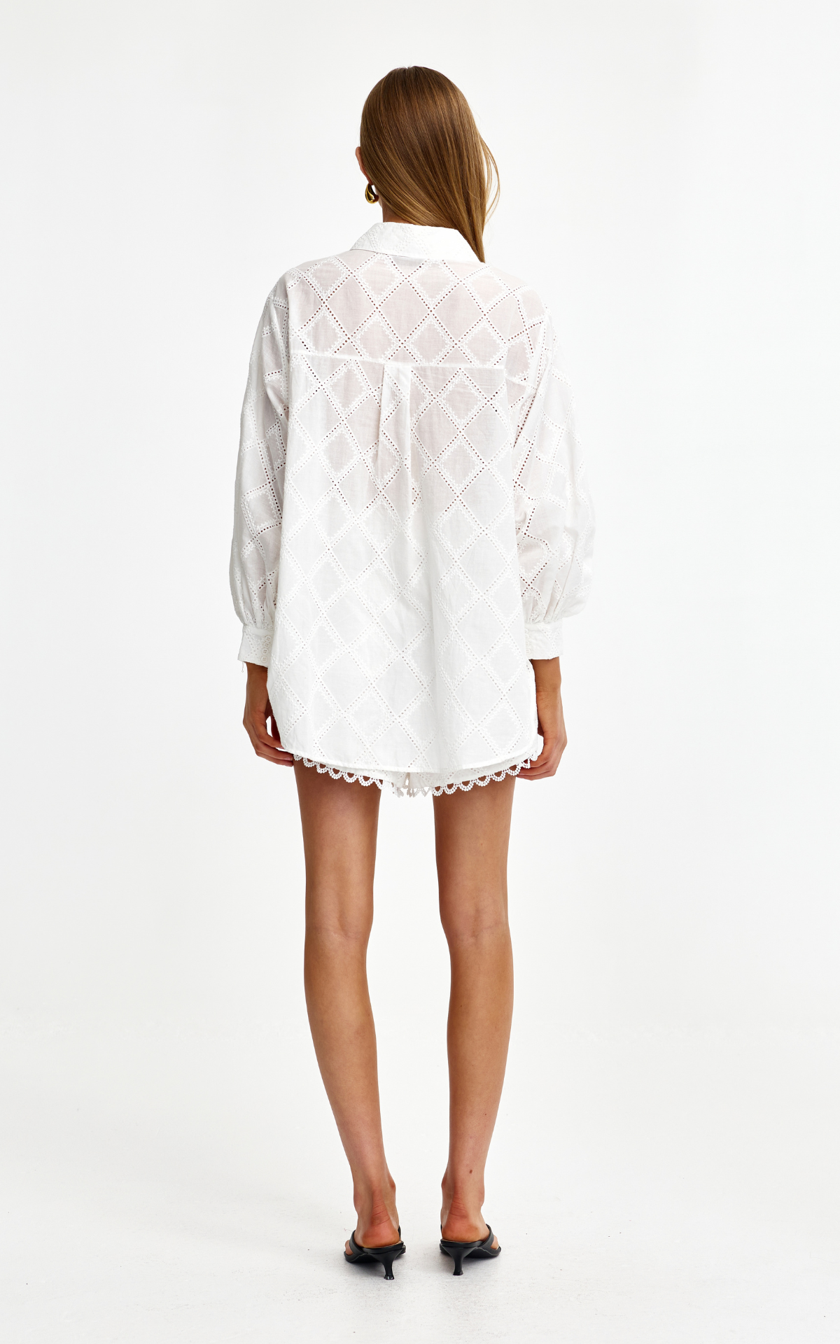Kinny JUNIPER DIAMOND LACE SHORT - IVORY