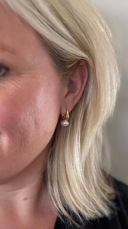 Greenwood Designs Kate Freshwater Pearl Earrings Gold