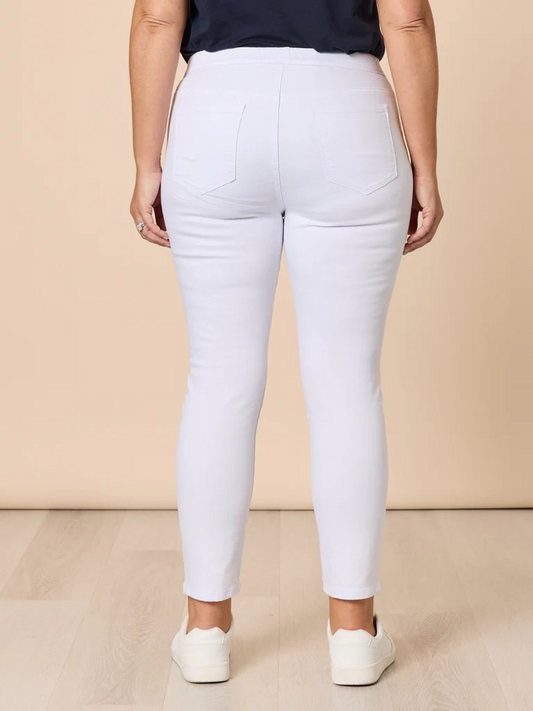 Threadz Chicago Slim Leg Jean - White