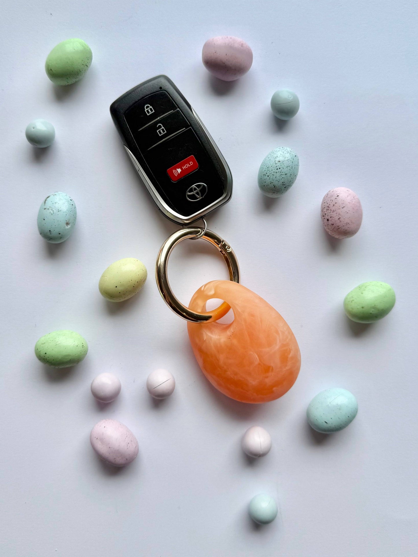Greenwood Designs Egg Charm Resin Keyrings: Lemon / Silver