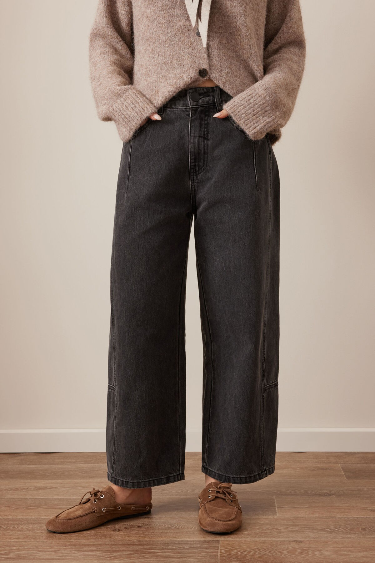 Ceres Life Demi Barrel Jean - Faded Black