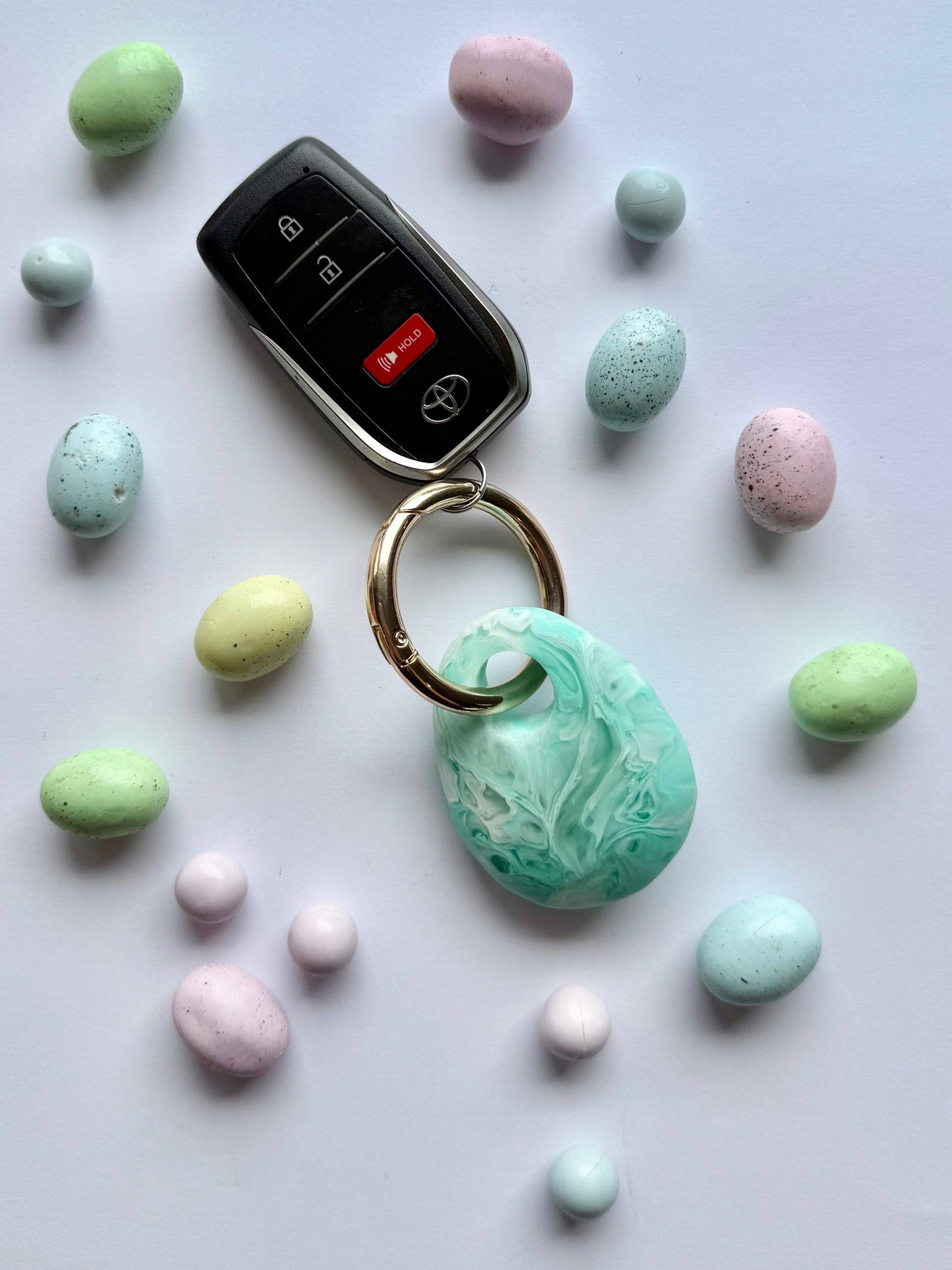 Greenwood Designs Egg Charm Resin Keyrings: Lemon / Silver