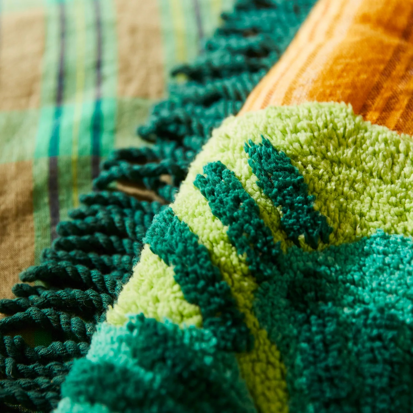 Sage & Clare Mila Tufted Blanket