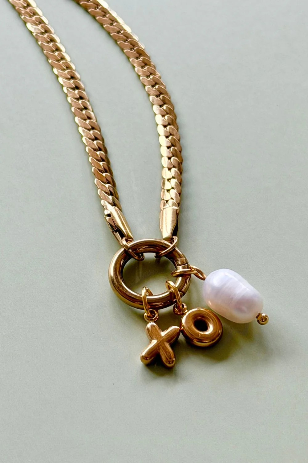 Mosk Melbourne Hugs and kisses Charm Necklace