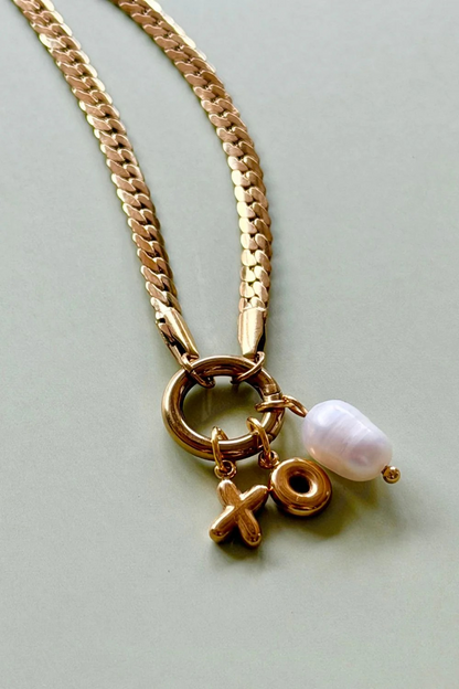 Mosk Melbourne Hugs and kisses Charm Necklace