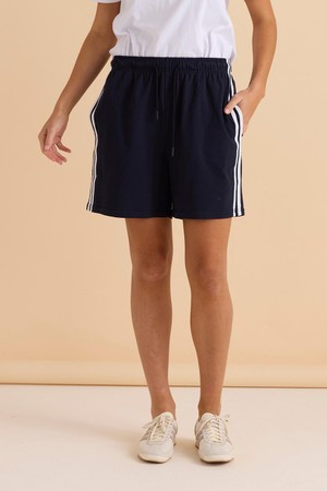 Betty Basics Vinni Relaxed Cotton Short Navy