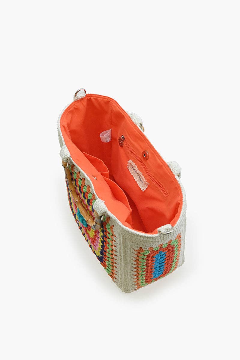 America and Beyond Morning White Handmade Crochet Bags - Sustainable Fashion