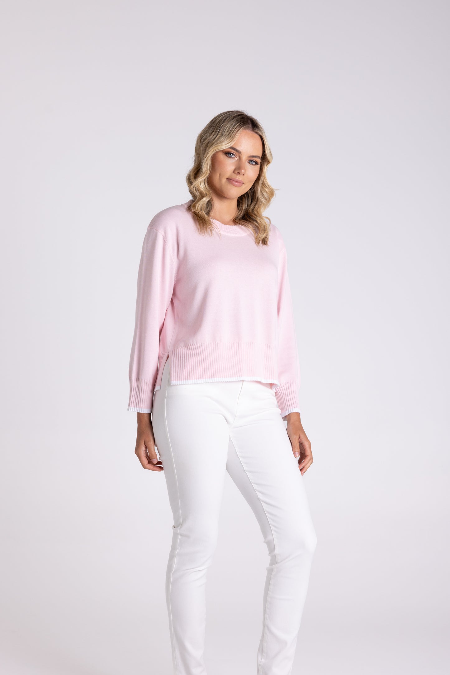 Two T's Boxy Knit Pink
