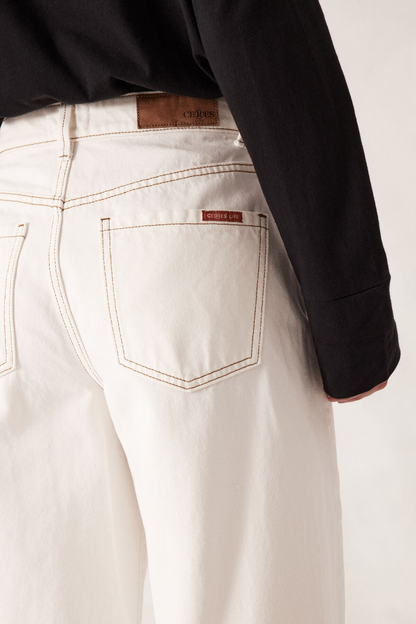 Ceres Life Maggie Tapered Barrel Jean - Fresh Ecru