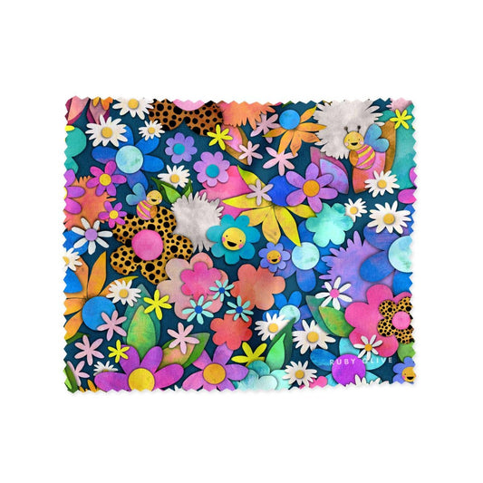 Kutopia's Garden Lens Cloth: Multi