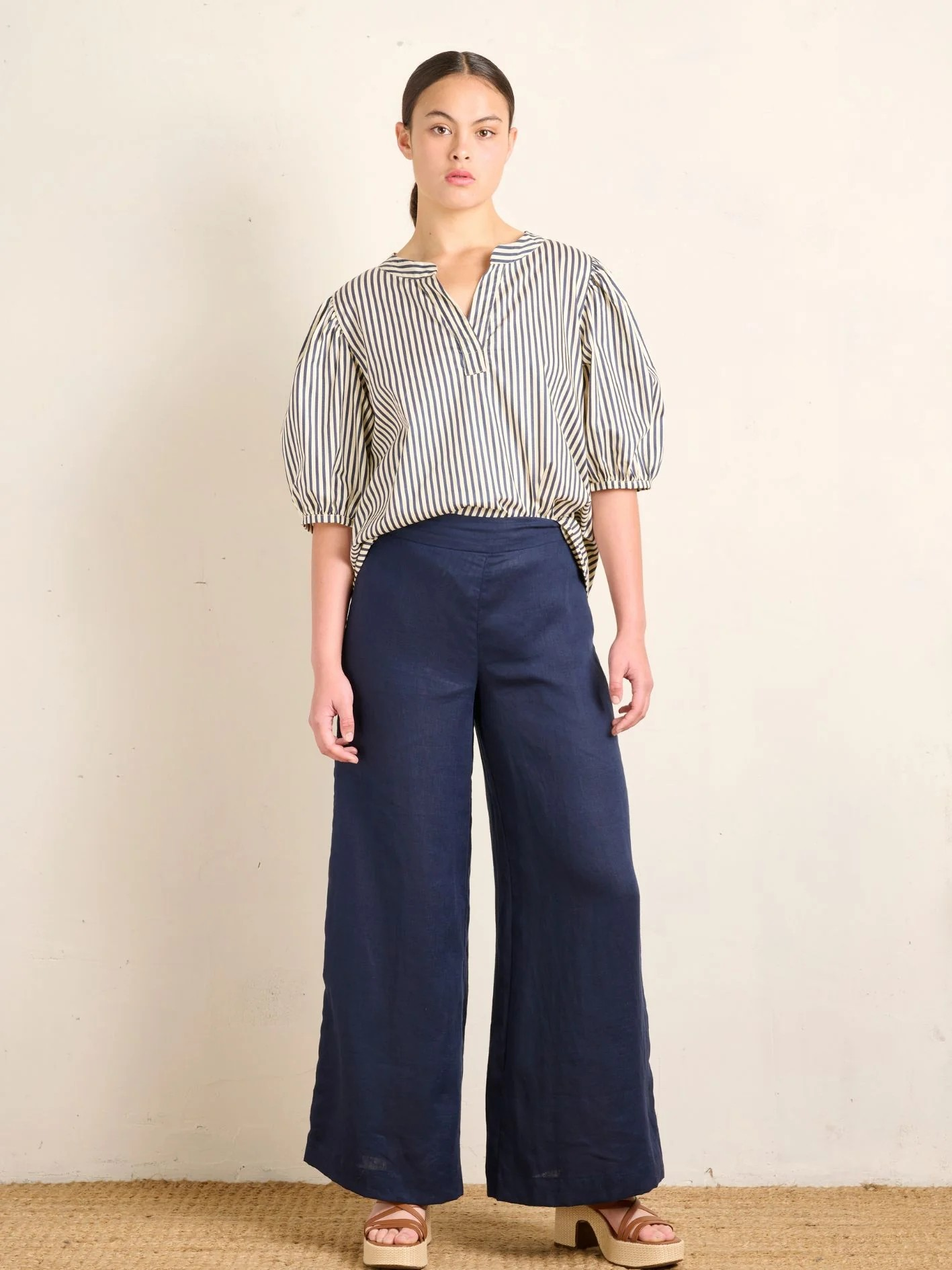 State of Embrace Lotte Pant Navy