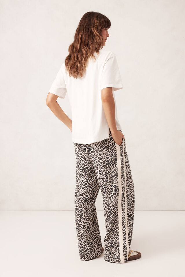 Ceres Life Relaxed Drawstring Pant Leopoard
