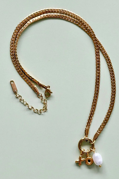 Mosk Melbourne Hugs and kisses Charm Necklace