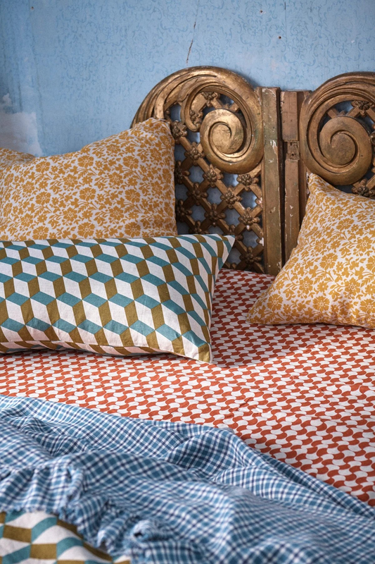 Society Of Wanderers Lucia Standard Pillowcase Set