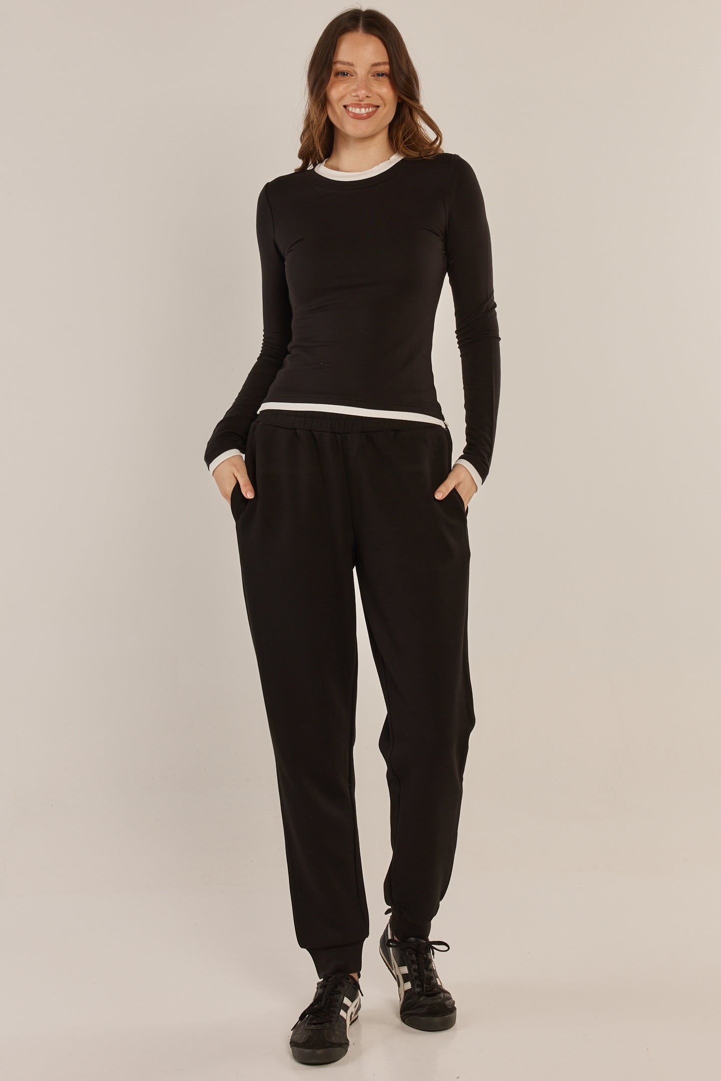 Betty Basics Cloud Tee - Black
