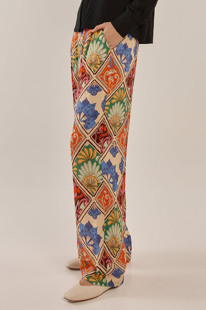 Betty Basics Lyon Pant - Villa Floral Print