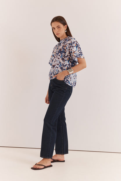 Betty Basics Anika Frill Neck Blouse - Violet Floral