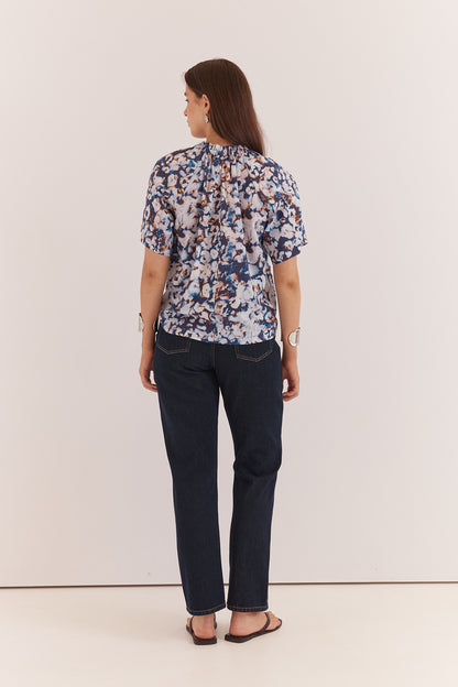 Betty Basics Anika Frill Neck Blouse - Violet Floral