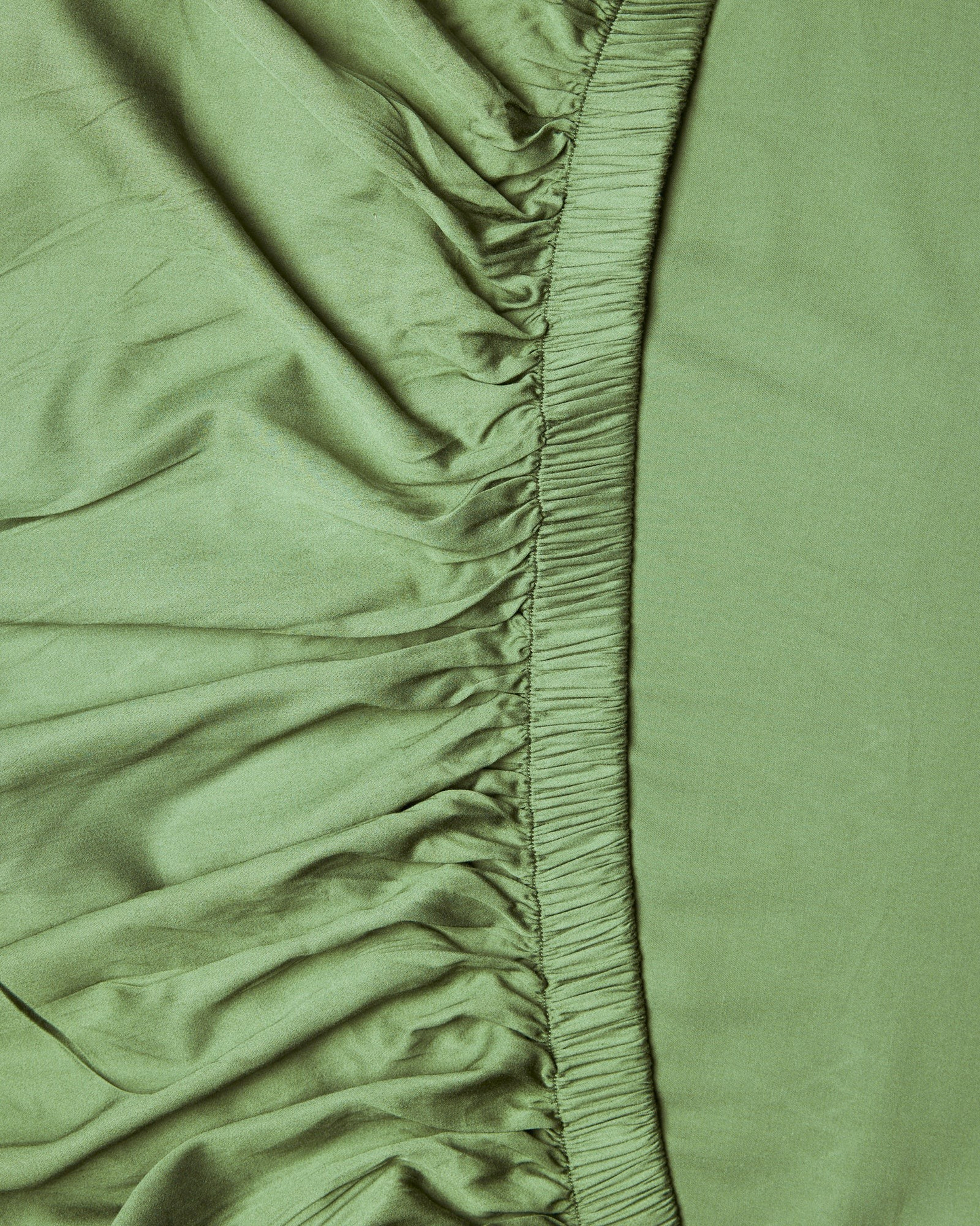 Glow In Avocado Bamboo Cotton Fitted Sheets