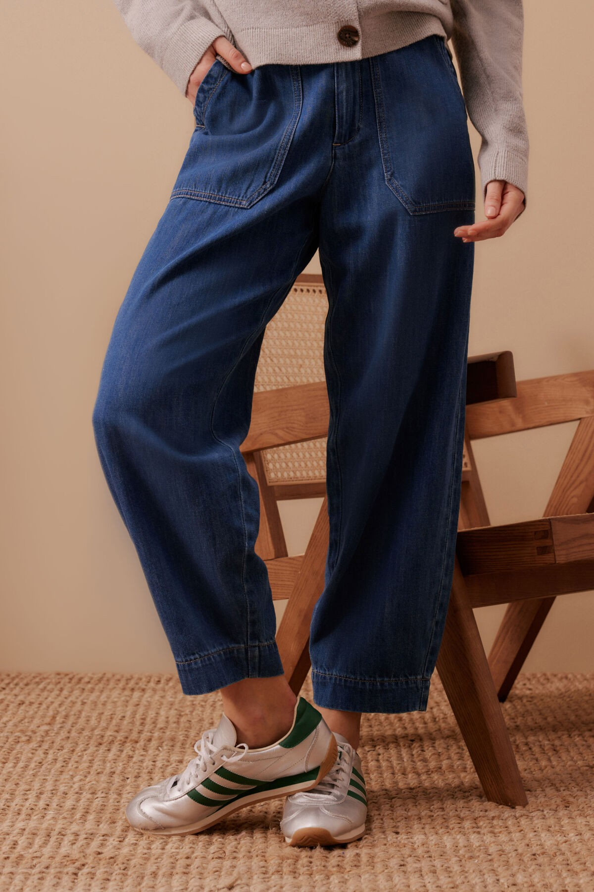 women’s Lightweight denim jeans cropped barrel 